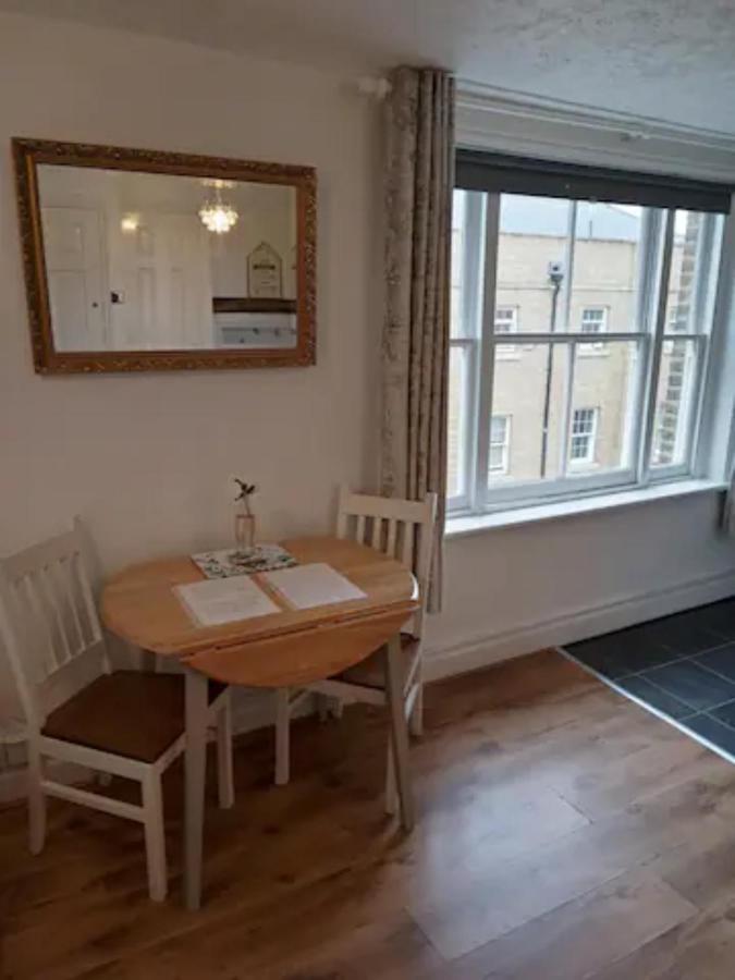 Havisham Studio Flat Rochester Me1 1Xz Strood Extérieur photo