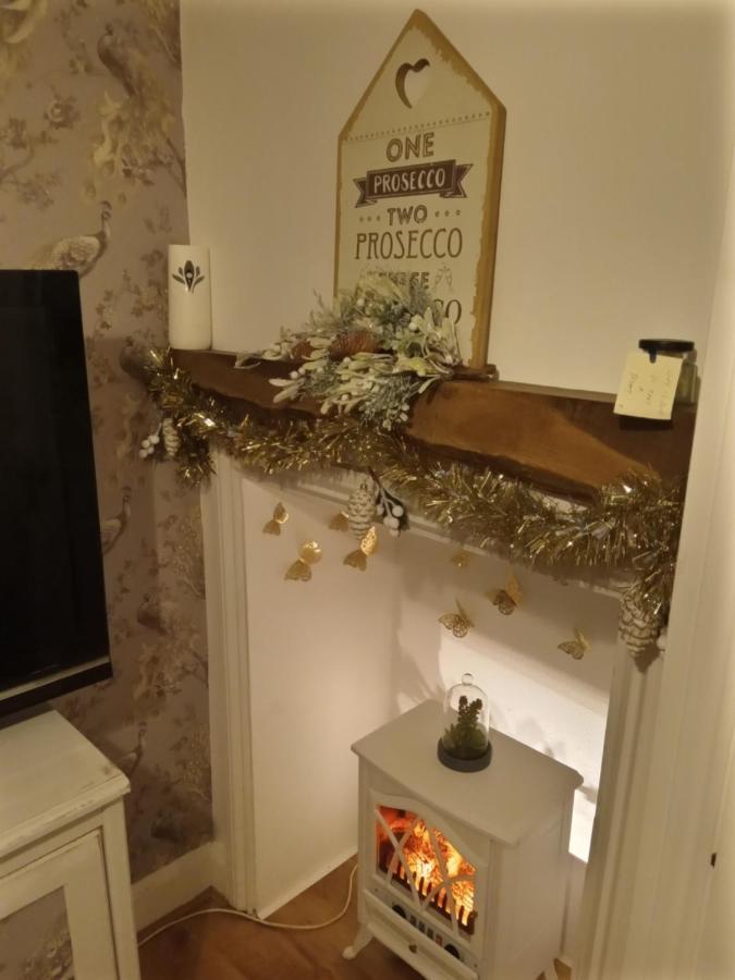 Havisham Studio Flat Rochester Me1 1Xz Strood Extérieur photo
